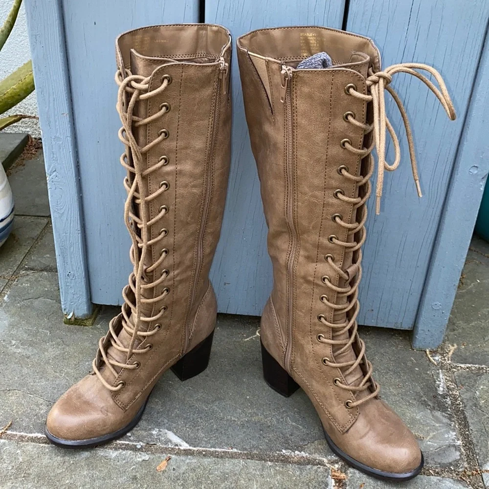 Nine West lace up boot - Picture 1 of 5